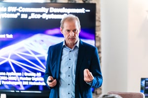 Dr Jürgen Sturm sharing software strategy at Schloss Fürstlich Drehna