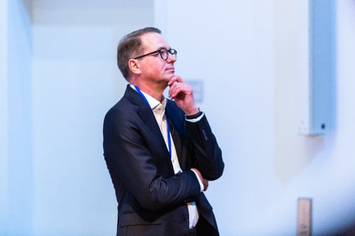 Dr. Hans-Jürgen Plewan DekaBank 2000x1333