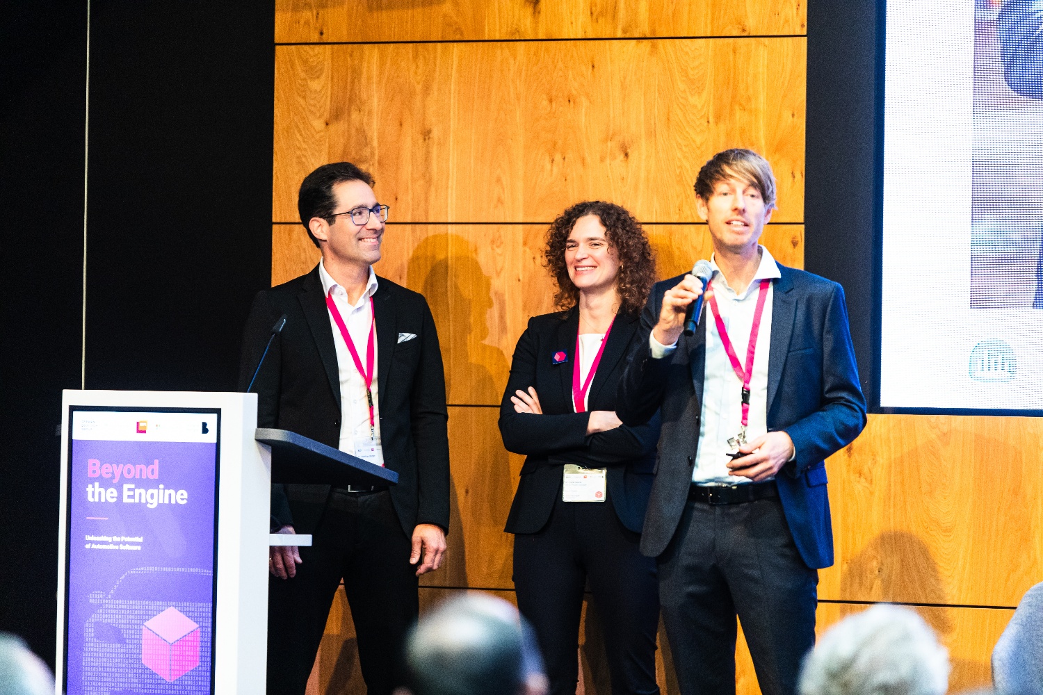 Dr. Johannes Bohnet, CEO of Seerene, presenting together with Bosch clients