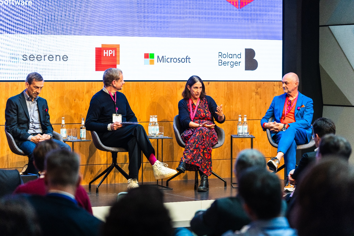 Karin Schweizer of Microsoft answering audience questions