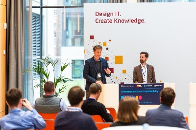 Podiumsdiskussion Prof. Dr. Bastian Halecker Rainer Karcher - Detail